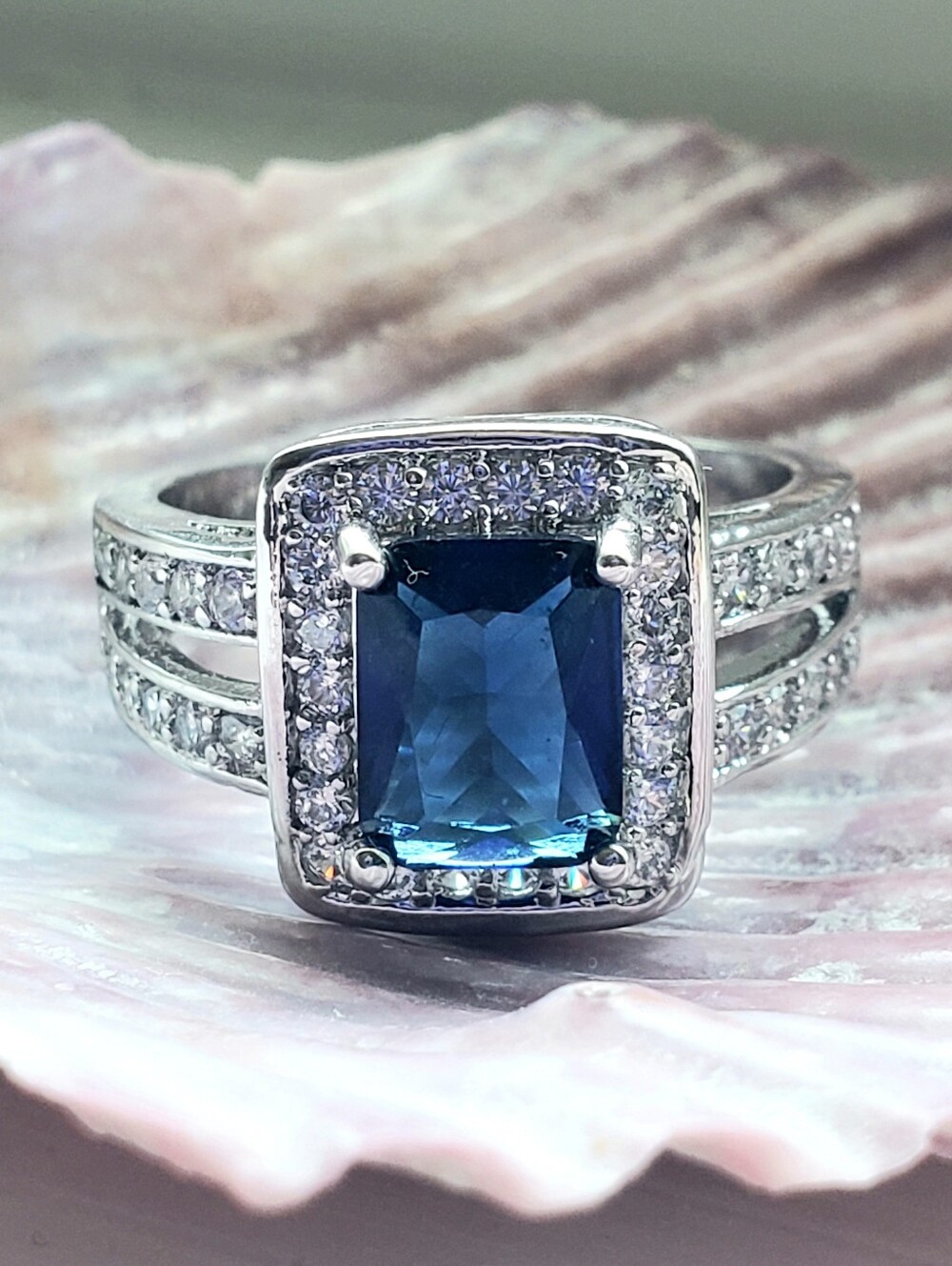 NEW Blue Sapphire & Sterling Stamped Ring, Sz 9 Encircled Halo Of Accent Stones - Picture 2 of 5